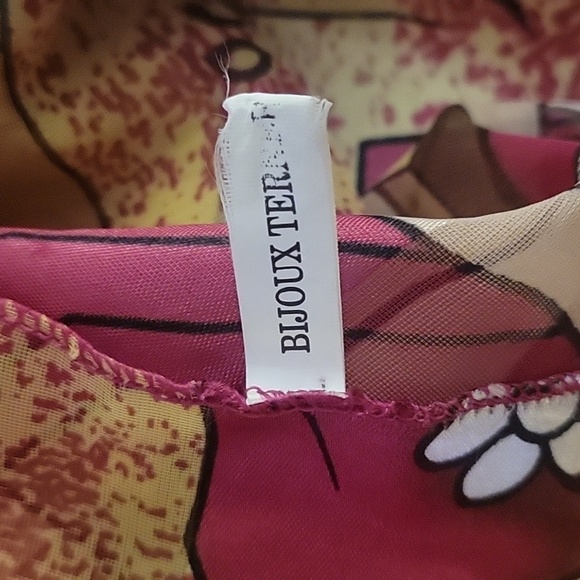 Bijoux TERNER Magenta Yellow Cubic Picasso Satin Whimsy Scarf - Picture 7 of 9